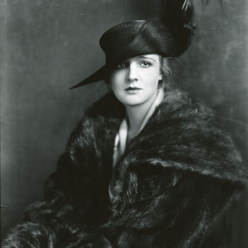 Dolores Wilkinson (1893–1975) © 2021 James Abbe Archive